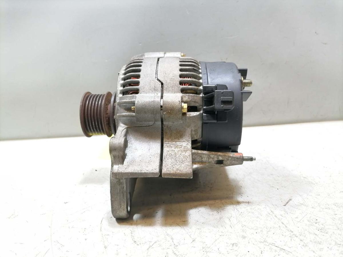 VW T4 original Lichtmaschine 1.9TD 50KW Bj.1995